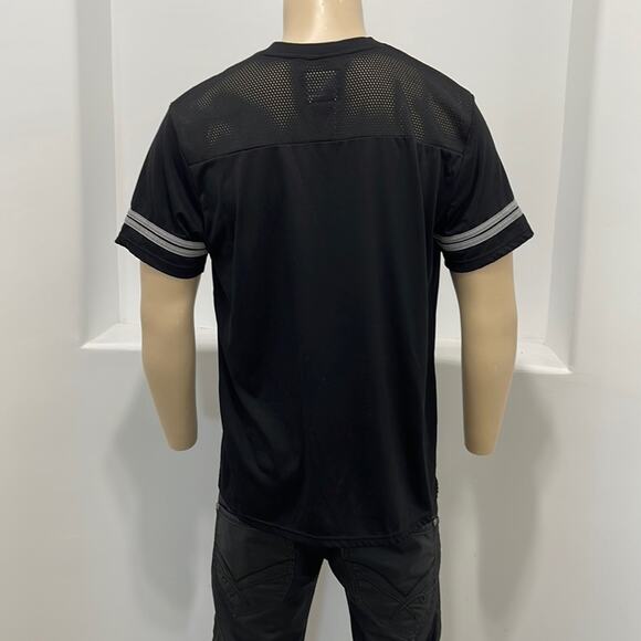 DG Initials Collection Men’s Logo Short Sleeve V-neck T-Shirt Black Size L - Picture 9 of 9